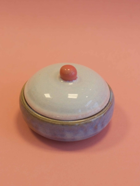 Kadoosje, potje met deksel